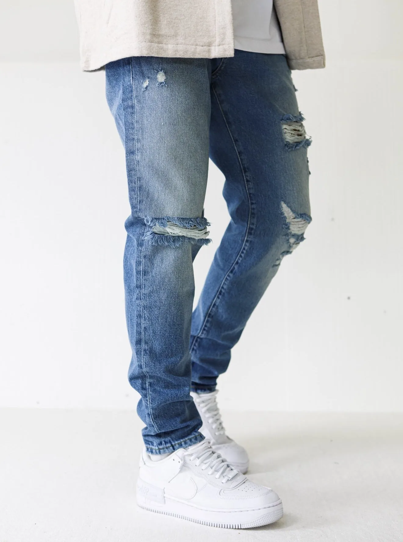 Destroyed Premium Spray On Blue Jeans