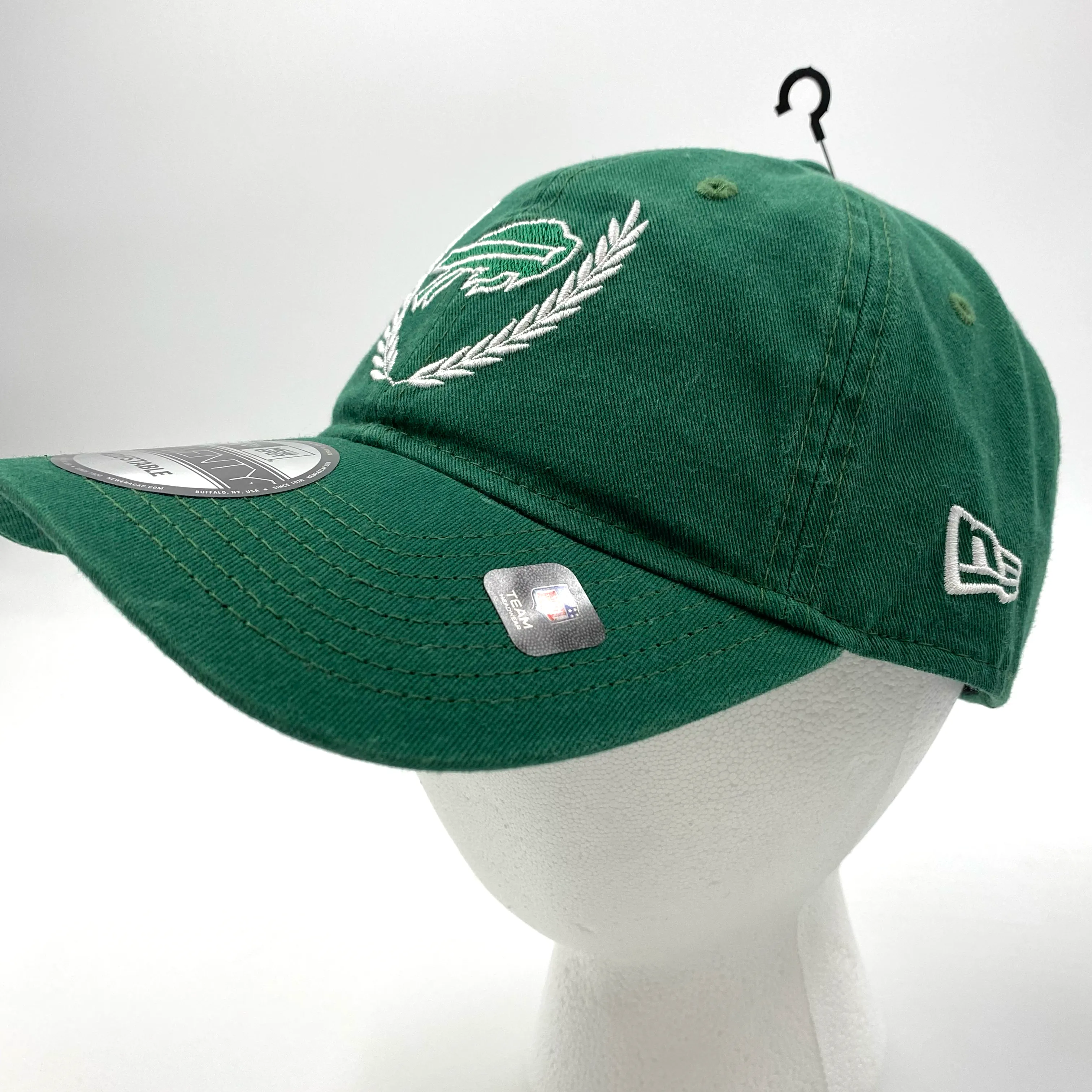 New Era Buffalo Bills With Crest Green Golfer Adjustable Hat